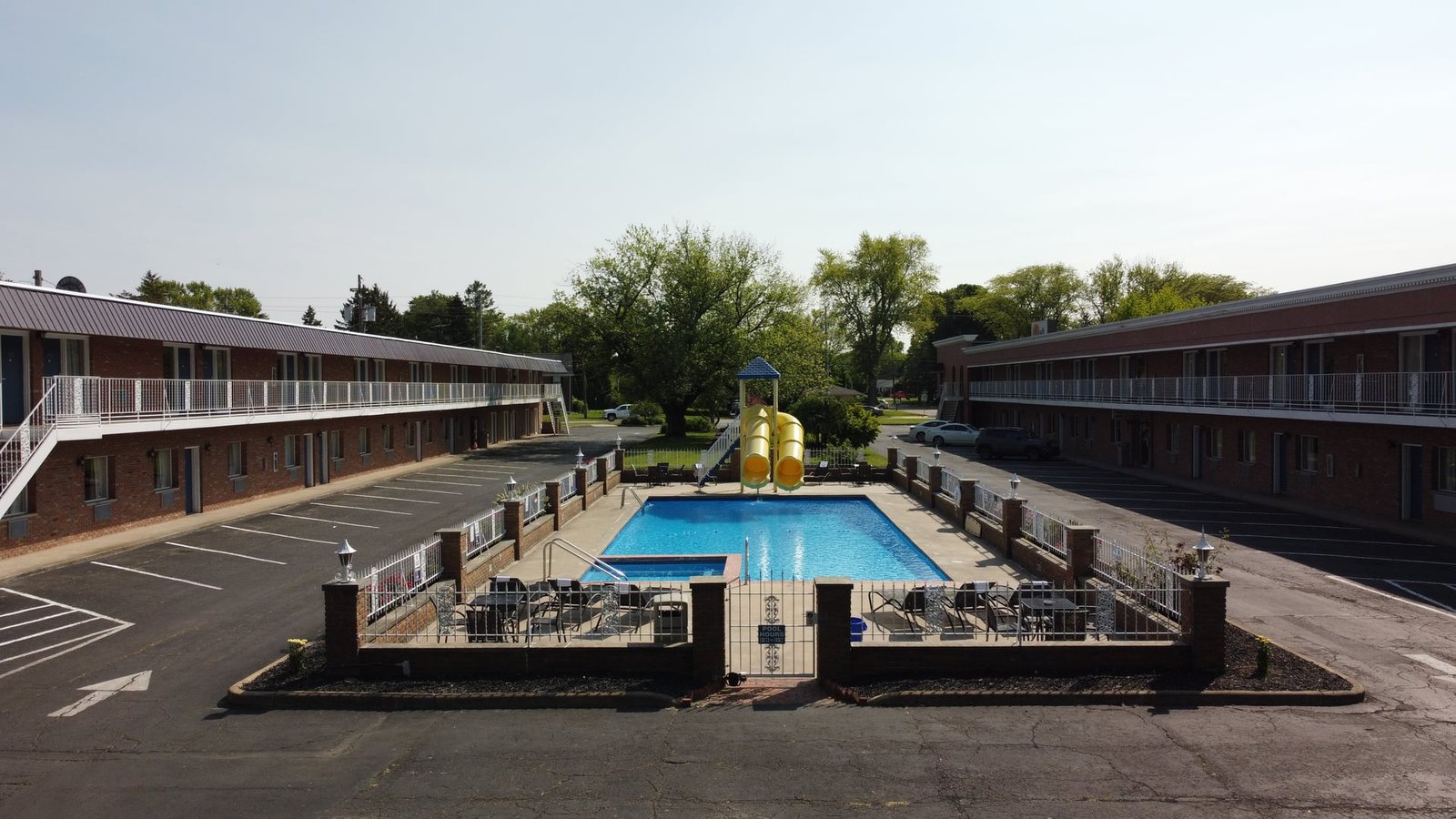 South Shore Inn